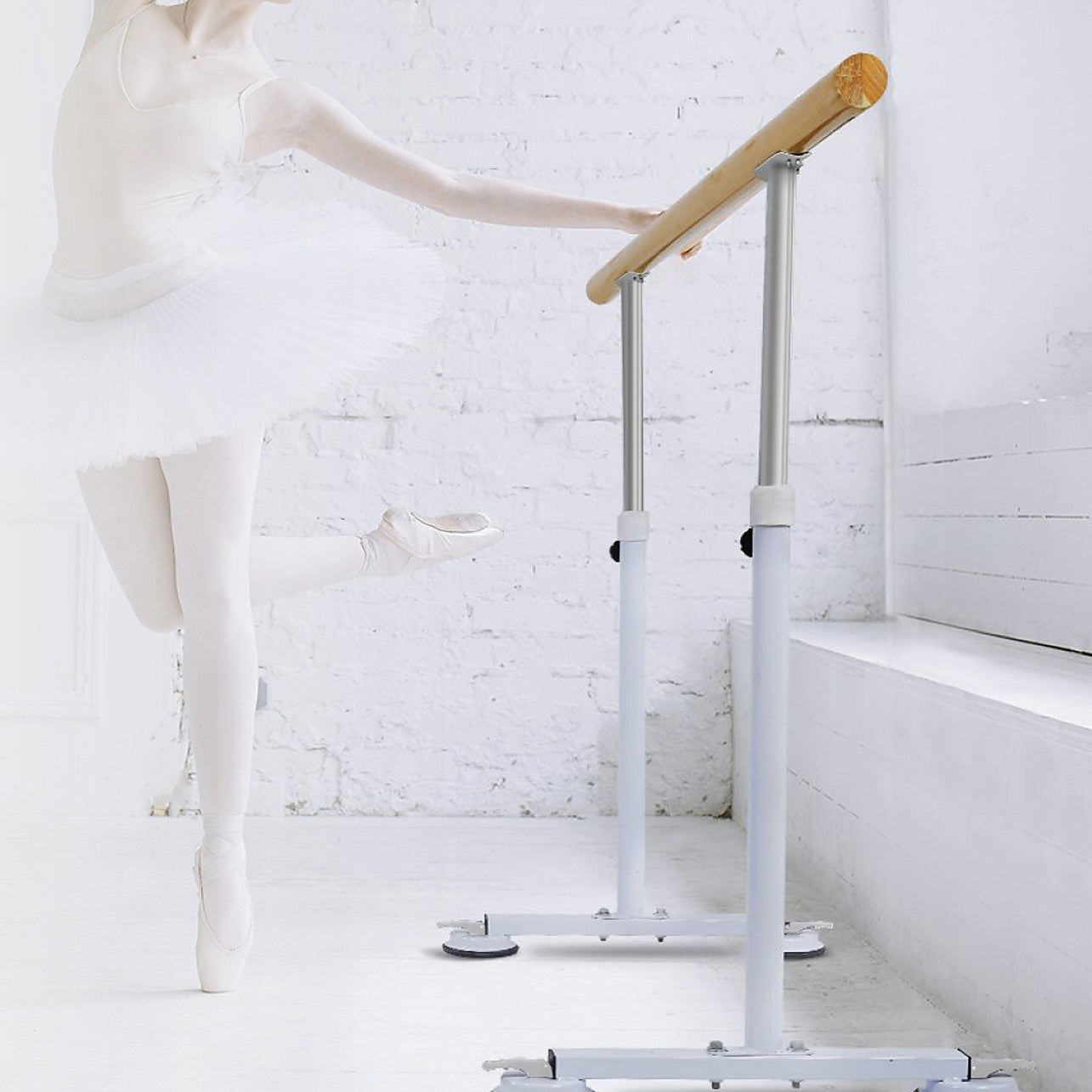 Portable Ballet Barre for Home, Adjustable Wooden Ballet Bar for Dance,  Pilates, Stretch, Kids Or Adults Ballet Equipment(Size:150CM,Color:White) :  : Sports & Outdoors
